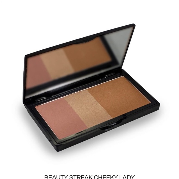 Blush/bronzer/highlighter - Picture 2 of 2